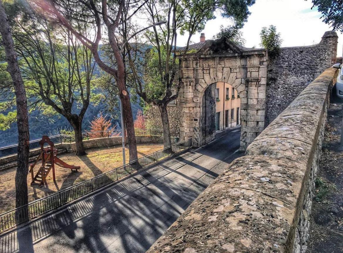 Narni.Umbria Narni Scalo Exterior foto